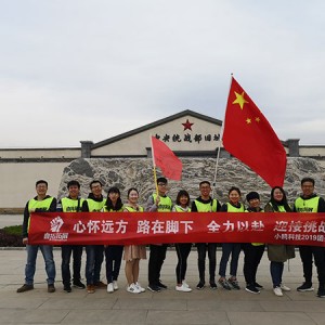 青岛拓展培训哪家好_青岛野外拓展训练_青岛一天的户外团队拓展