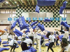 枕头大战-邯郸趣味运动会项目