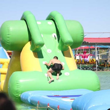 石家庄团建定制 水上趣味运动会